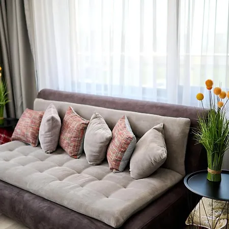 La Vida Loca Summerland *