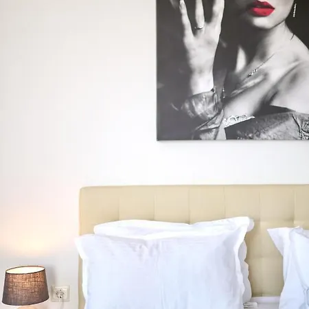 La Vida Loca Summerland