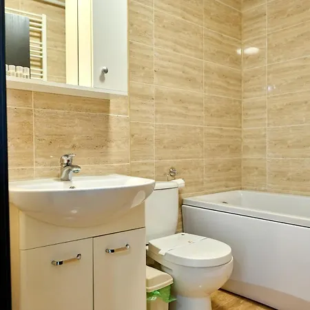 La Vida Loca Summerland Apartament